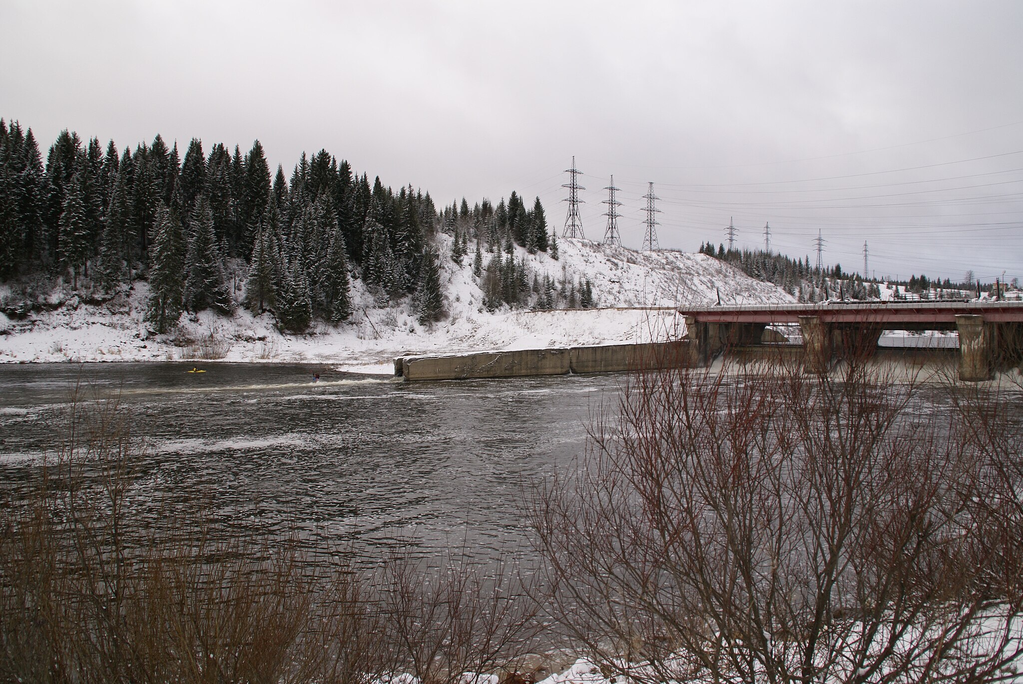 плотина на Яйве