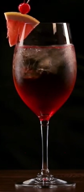 Файл:Beauty Eva (коктейль).jpg