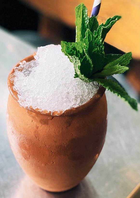 Файл:Need More Derby (коктейль).jpg