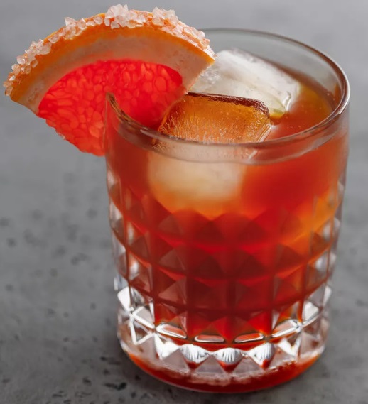 Файл:Страшная Ночь в Чаще (коктейль).jpg