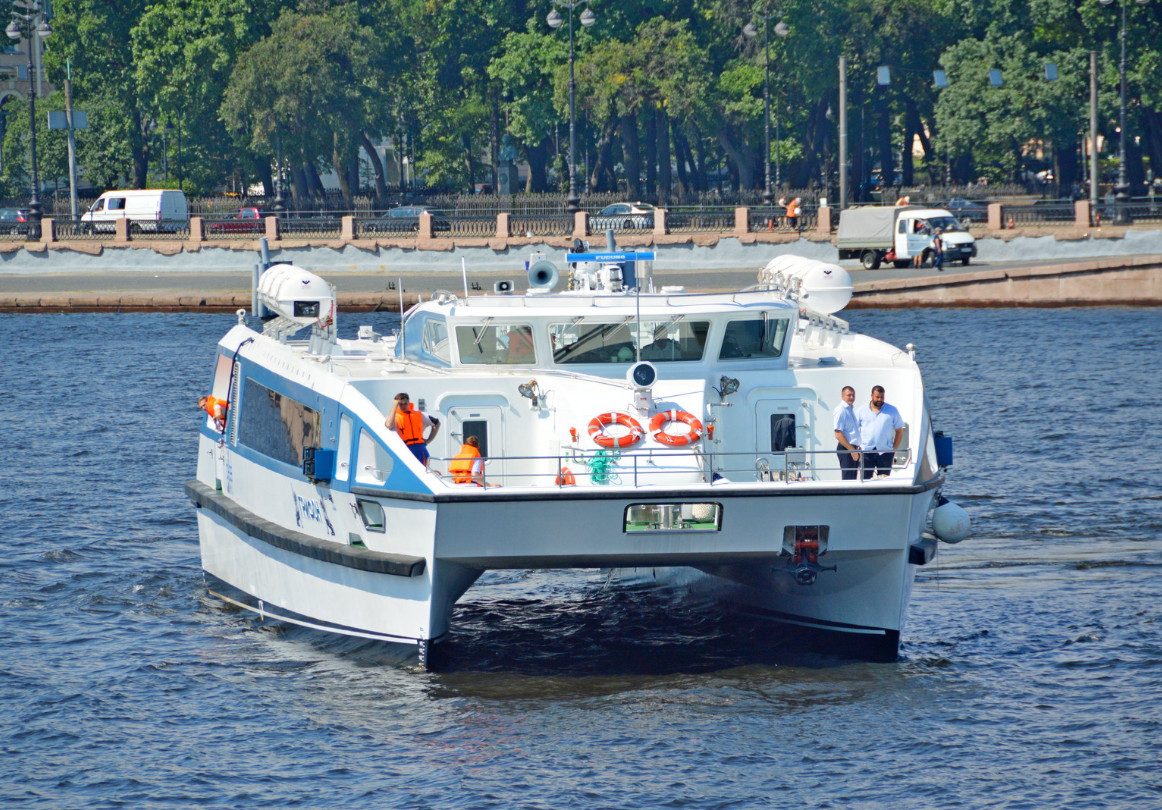 Пассажирский катамаран типа «Грифон»