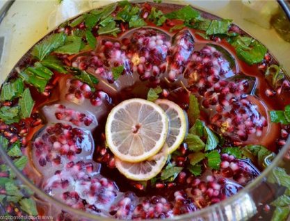 Файл:Пунш из граната и шампанского (коктейль).jpg