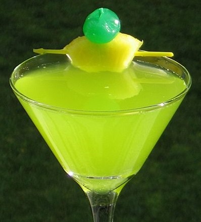 Файл:Шрек (коктейль).jpg