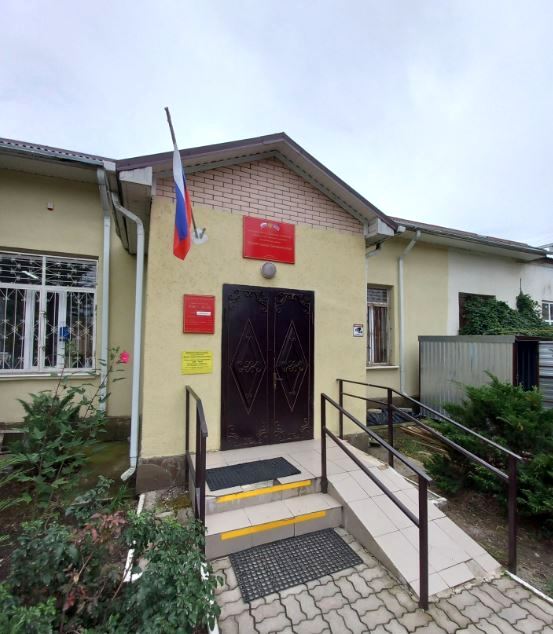 Файл:Белореченск Музей Вход.jpg