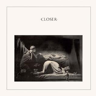 Обложка альбома «Closer» (Joy Division, 1980)