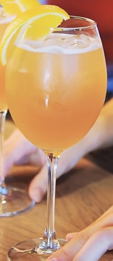 Файл:Белый пивной коктейль.jpg