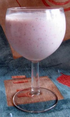 Клубничный поцелуй (коктейль) 5.jpeg