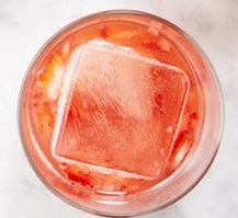 Розовая Маргарита (коктейль).jpg