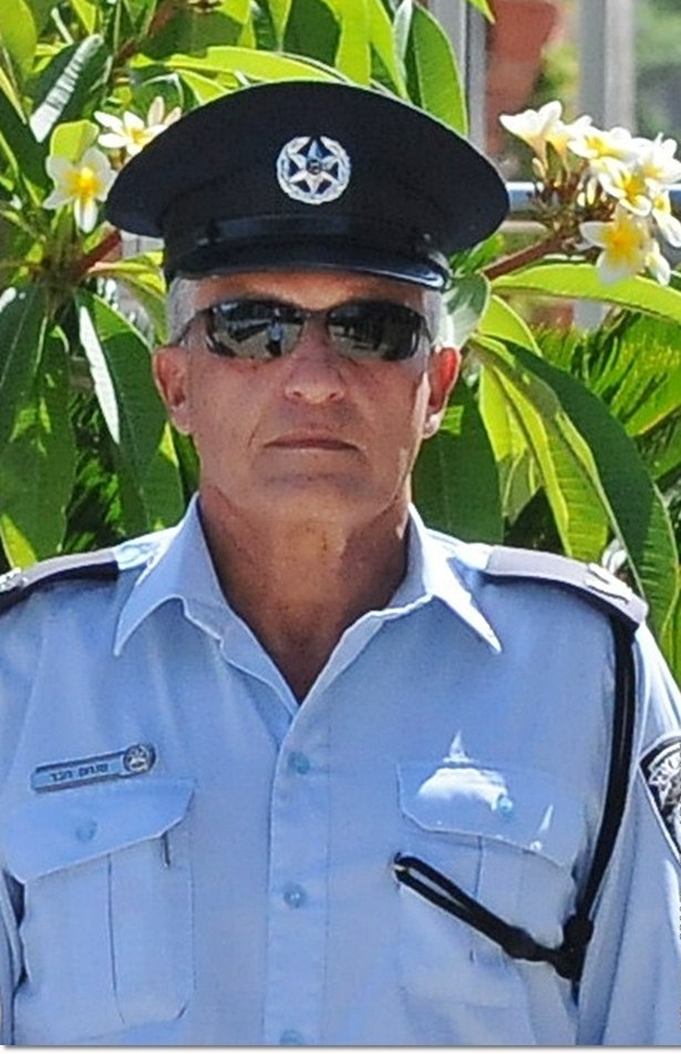 Copyright DSC 7911 yoav dot etiel at gmail dot com.JPG