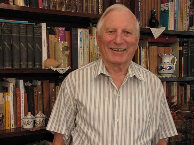 Professor Mordechai Gichon.JPG