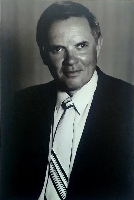 Карпачёв М.Д.ВГУ.jpg