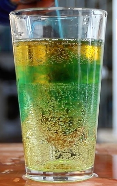 Водопад (коктейль) 2.jpg