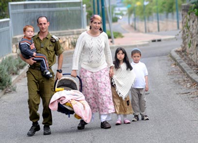 На прогкулке2 wa.jpg