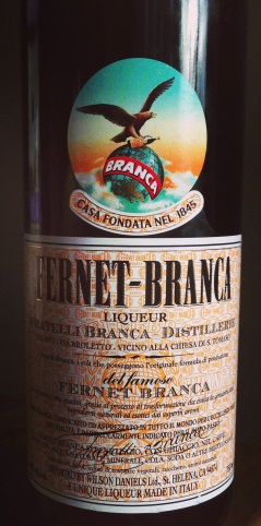 этикетка бутылки с ликёром