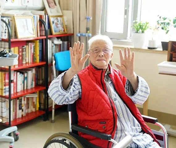 Shi Ping Oct2022.jpg