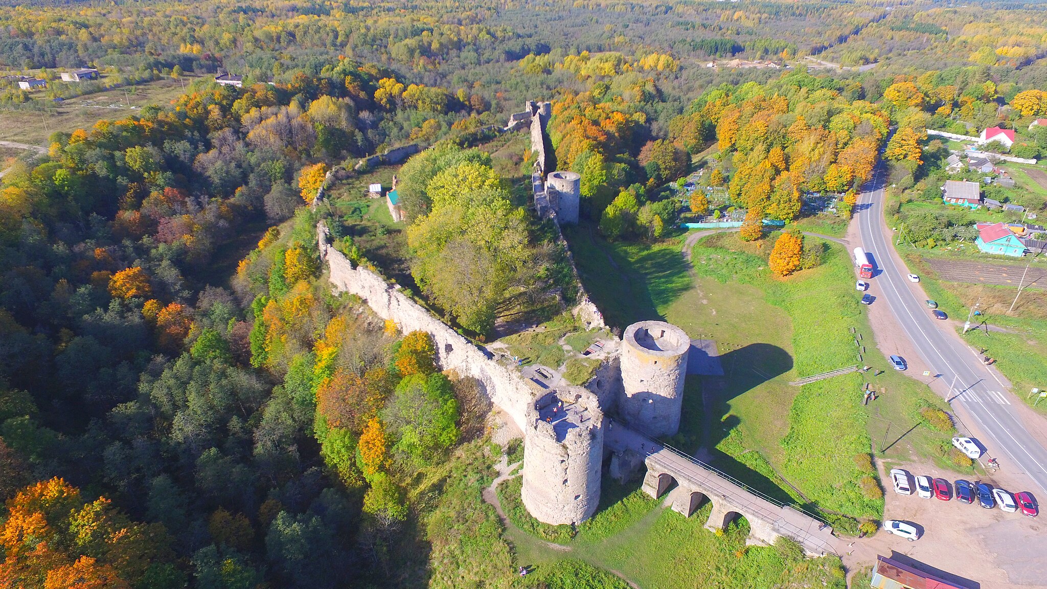 Панорама крепости Копорье