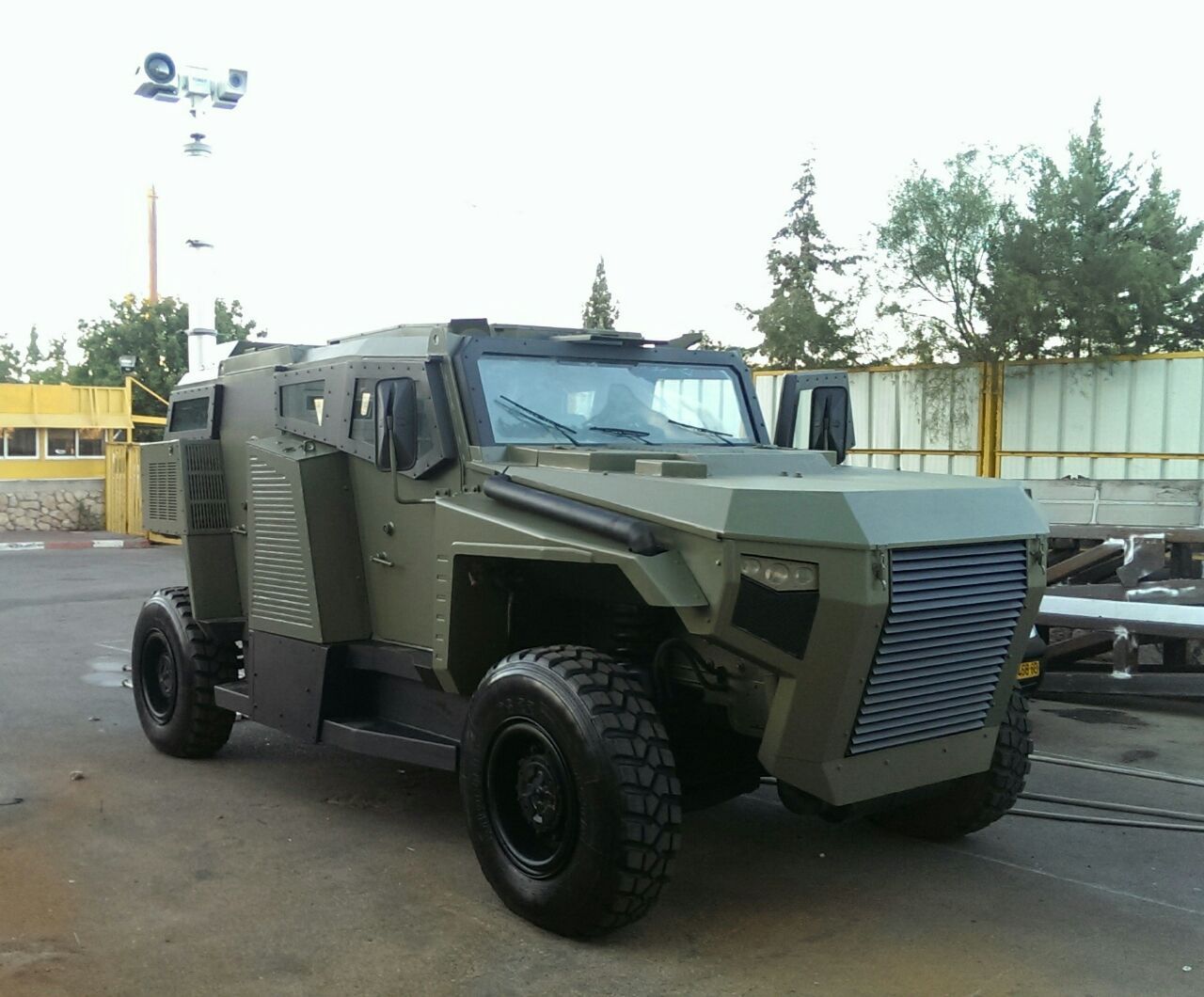 0000148 carmor-xtream-vehicle-concept-2014.jpeg