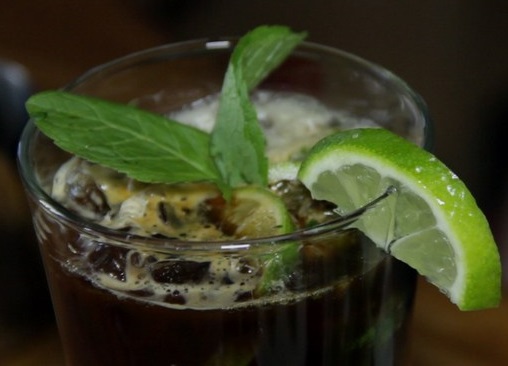 Файл:Эспрессо-мохито (коктейль).jpg