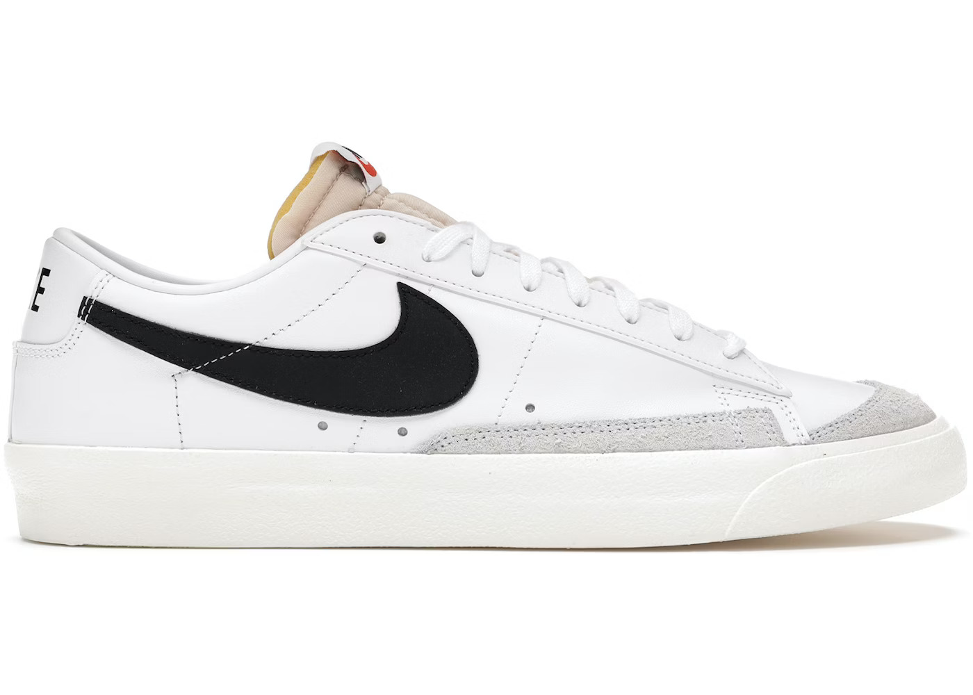 Nike-Blazer-Low-77-Vintage-White-Black-Product.jpg