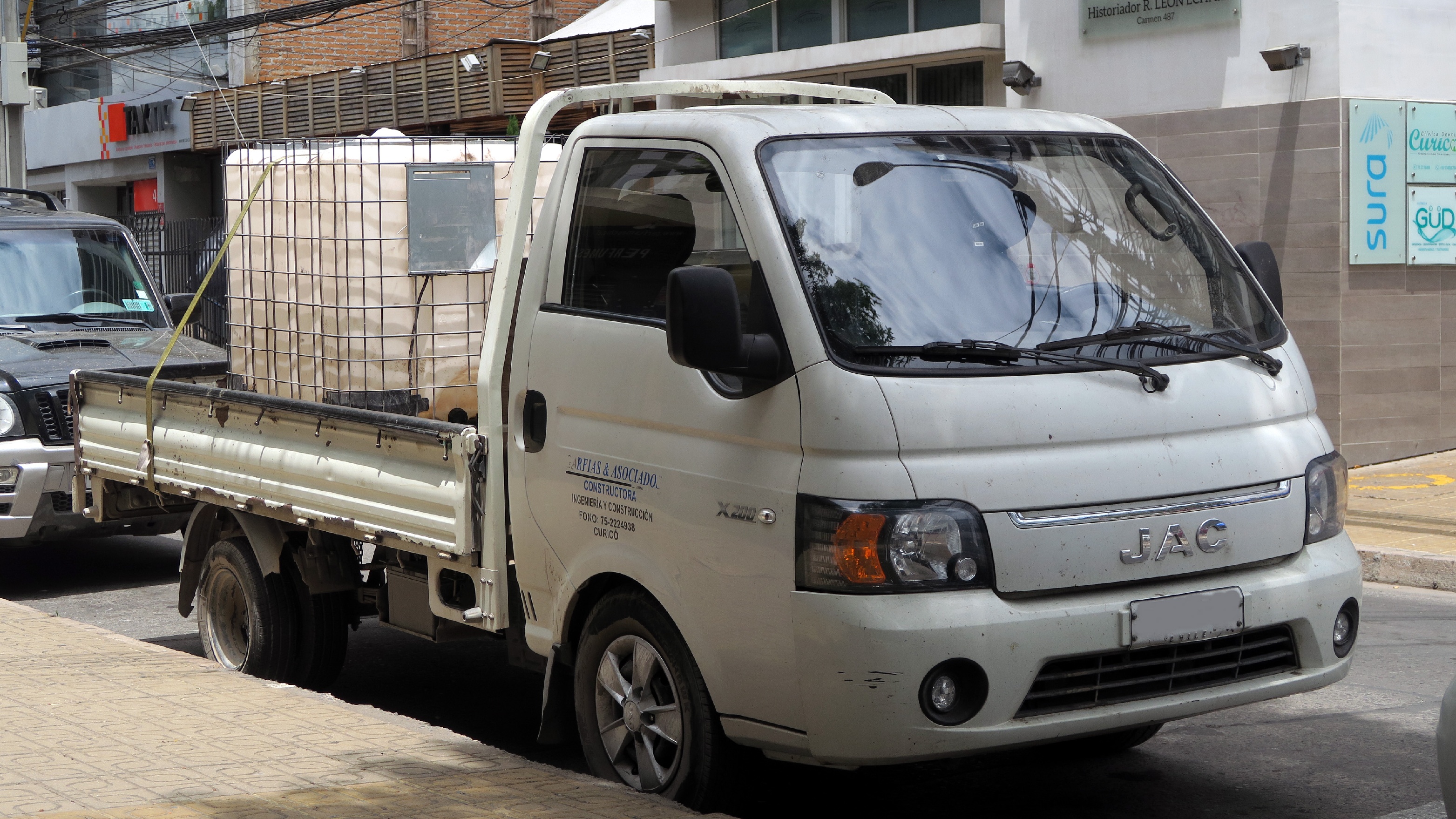 2017 JAC X200 CRDi.jpg