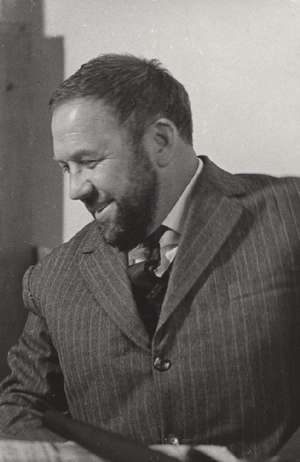 Petar Neznakomov 01.jpg