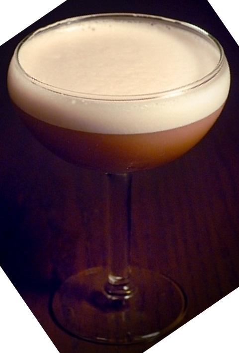 Белый слон (коктейль) 1.jpg