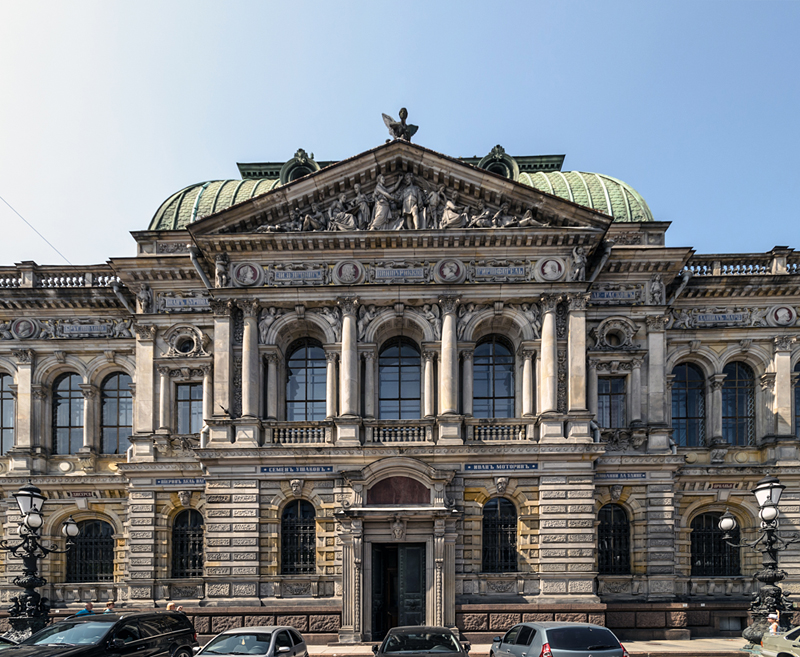 Vera Mukhina Academy-bw.jpg