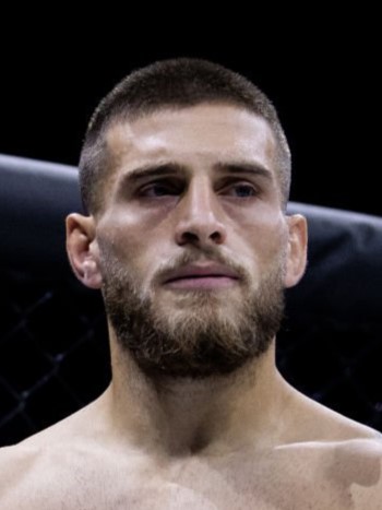 Файл:Александр Топурия 2023.jpg