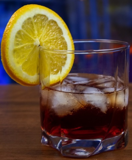 Файл:Американо (коктейль).jpg