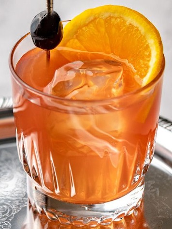 Файл:Запретный Сауэр (коктейль).jpg