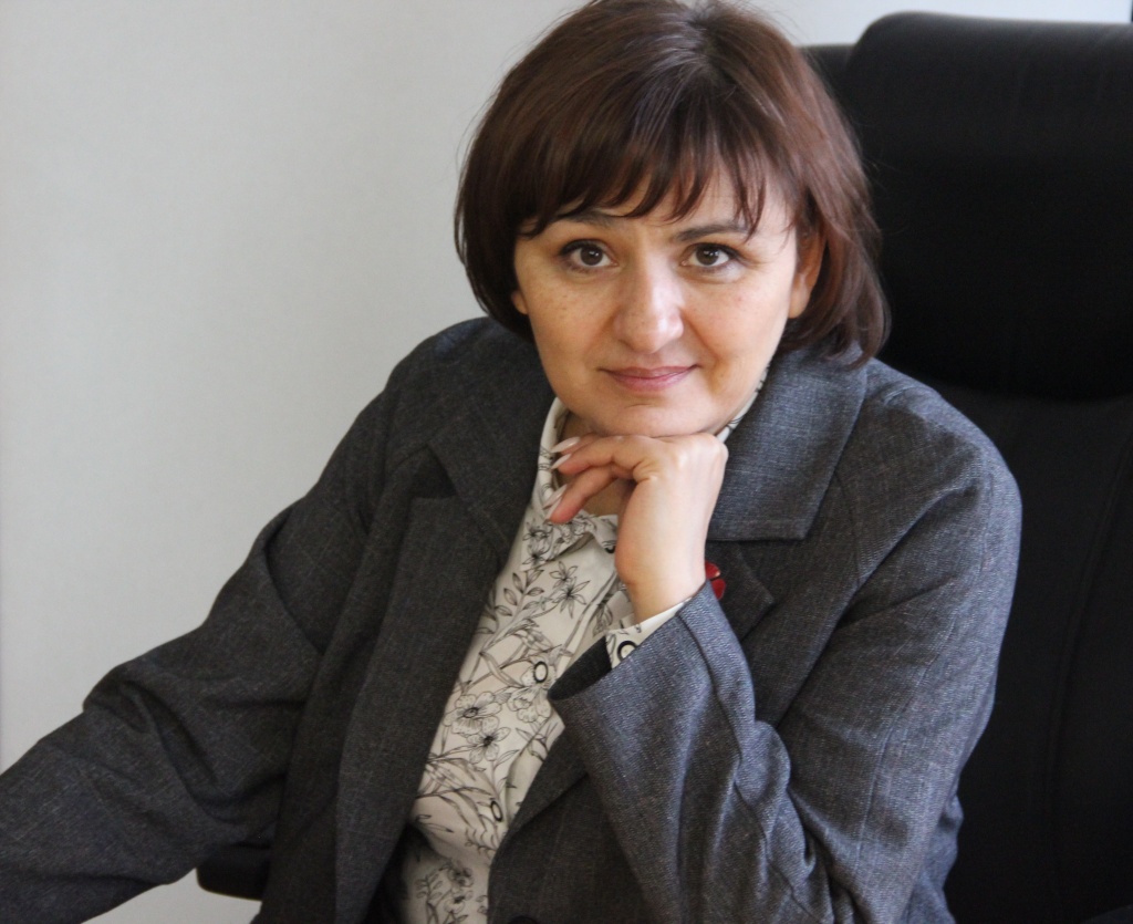 Цыбулевская Лариса.jpg