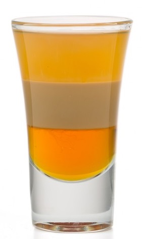 Файл:Кремлёвский Шот (коктейль).jpg