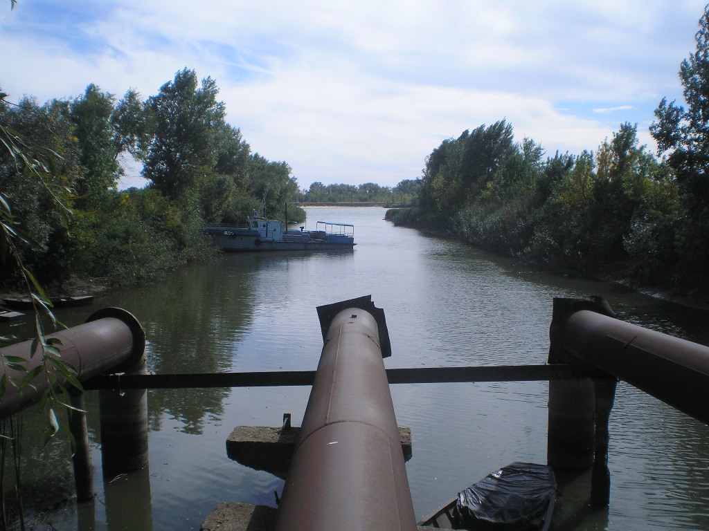 Аксайско-Донской рыбоводный завод.jpg