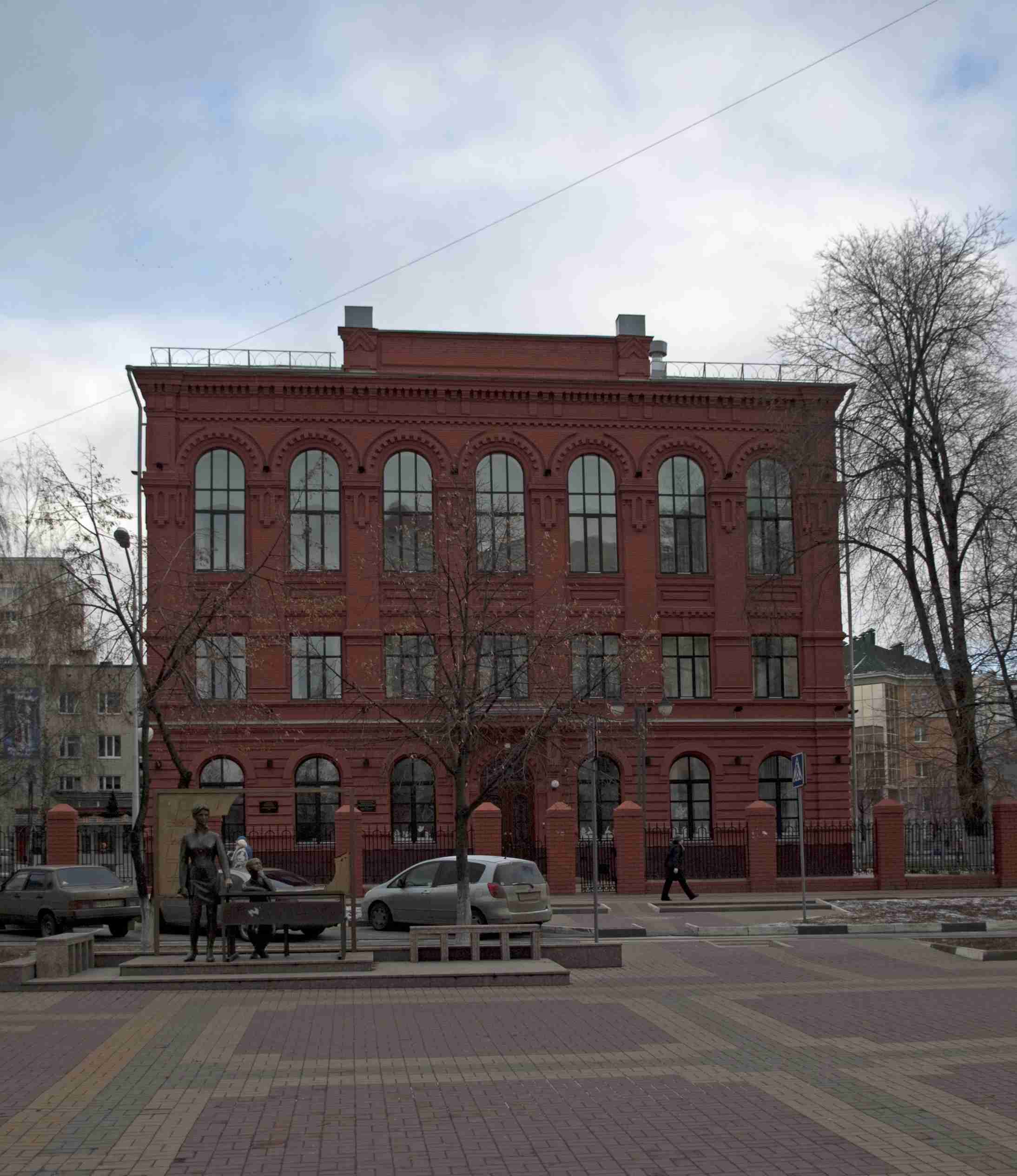 Файл:Girls School Belgorod 01.jpg