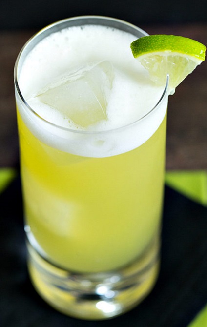 Файл:Запретные Джунгли (коктейль).jpg