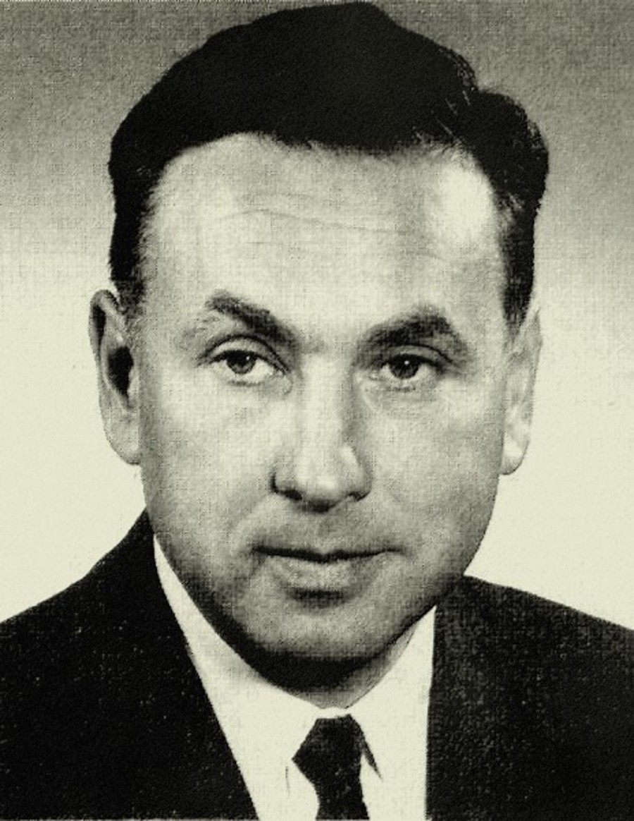 2772Robert Hofstadter.jpg