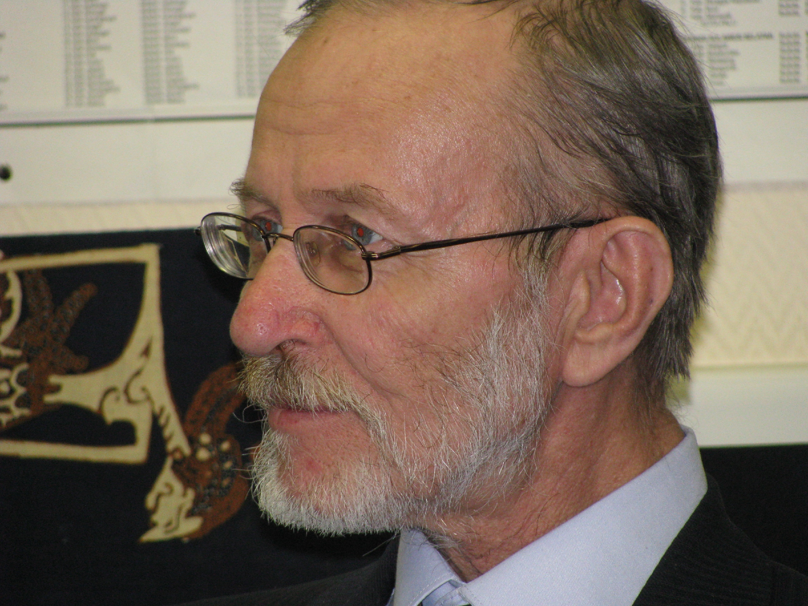 Лауреат 1995 года филолог, переводчик А.К. Оглоблин