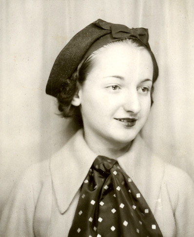 Portrait-of-betty-friedan-in-junior-high-school.jpg