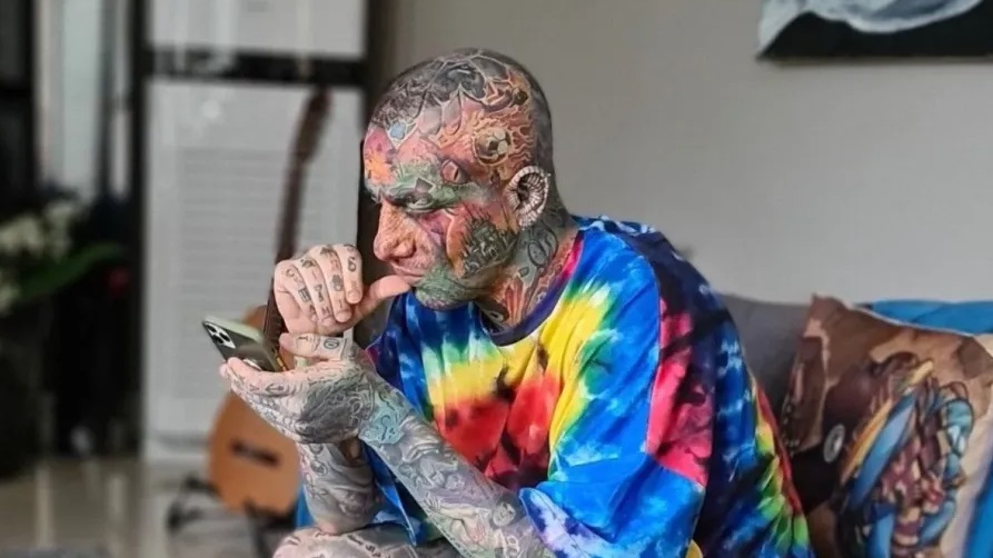 Фото музыканта Таталу.jpg