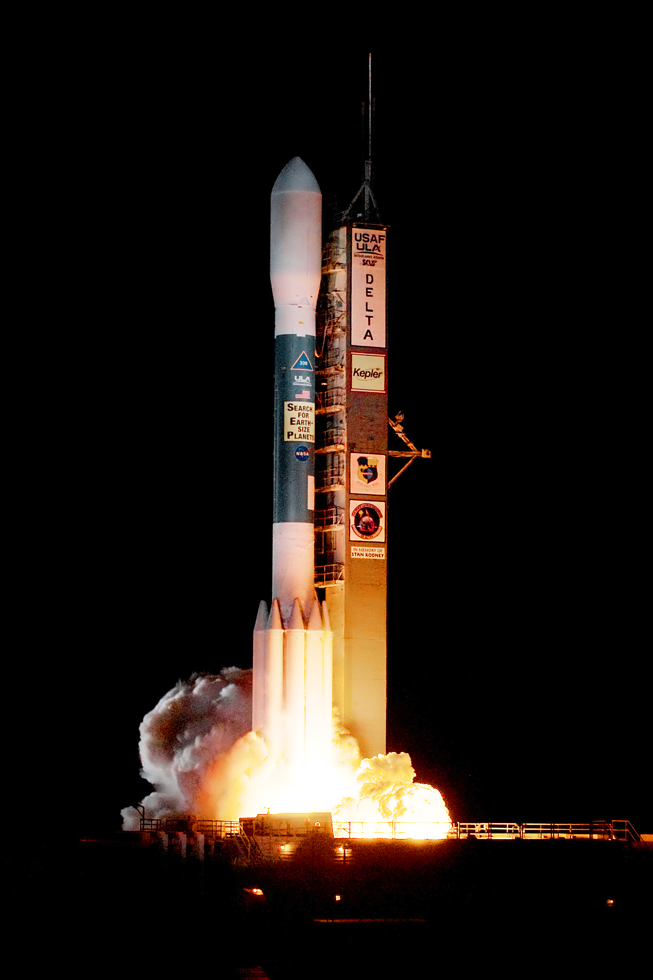 Ignition of Kepler's Delta II 7925-10L.jpg