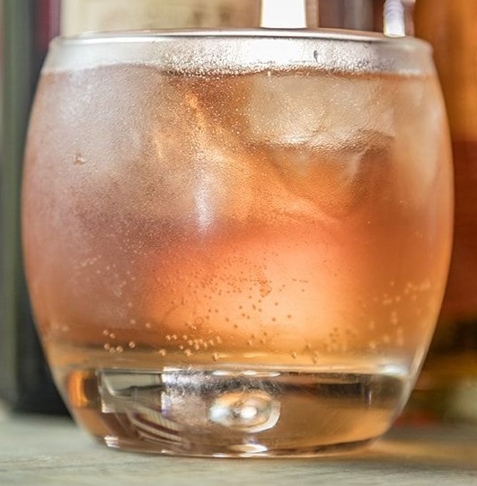 Файл:Небоскрёб (коктейль).jpg