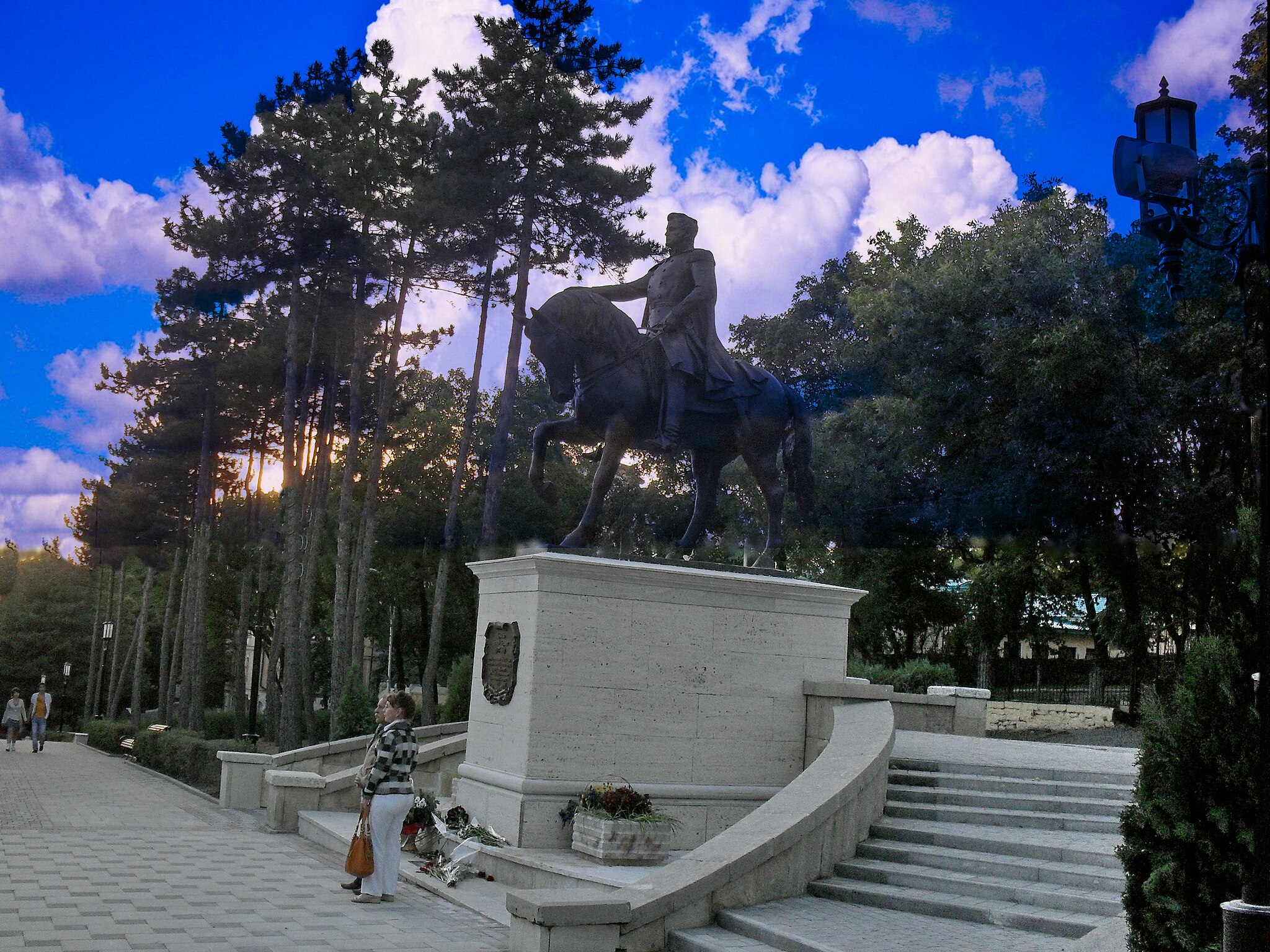 Памятник А.П. Ермолову