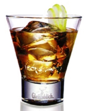 Файл:Прекрасный Glenfiddich (коктейль).jpg