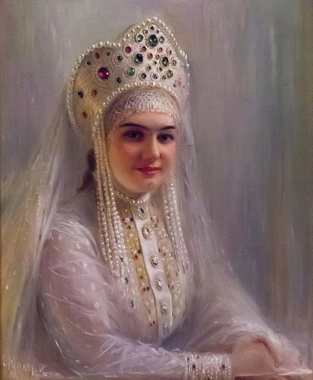 Девушка в кокошнике