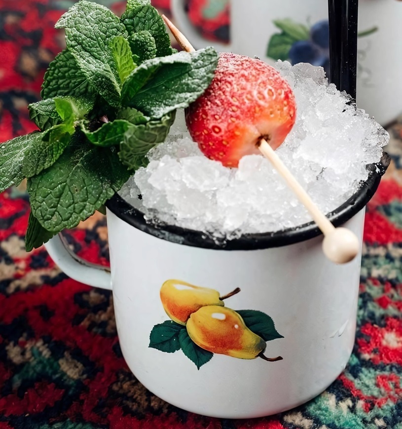 Файл:Прасковья на щавели (коктейль).jpg