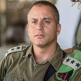 8013587 8015070 rumble.jpg