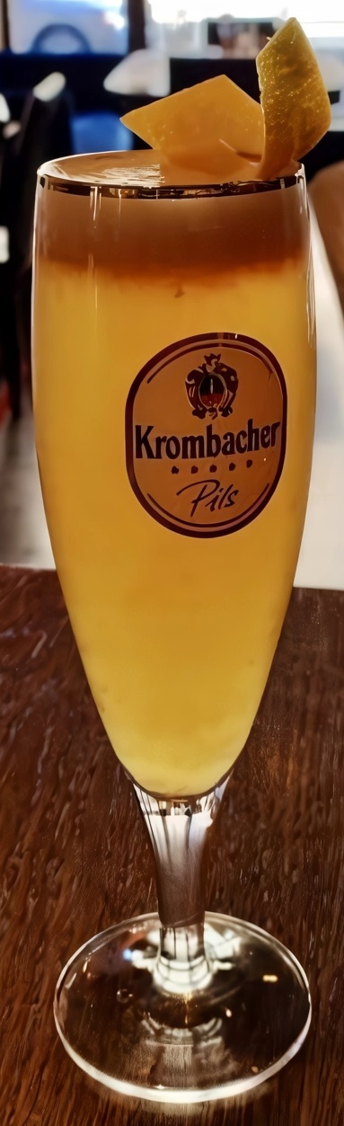 Файл:Hell-Frukt Spritz (коктейль).jpg