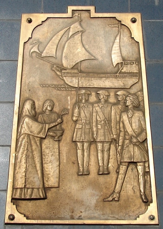 Памятник Святителю Митрофану Воронежскому 5.jpg