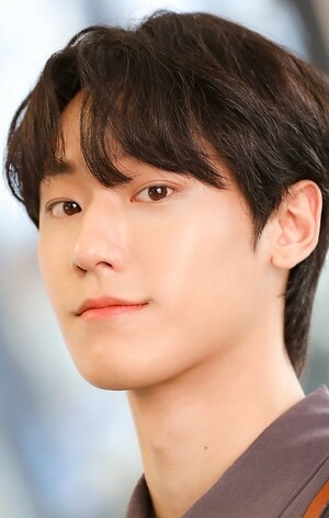 Ли До Хён.jpg