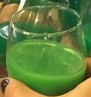 Файл:Болото (коктейль).jpg